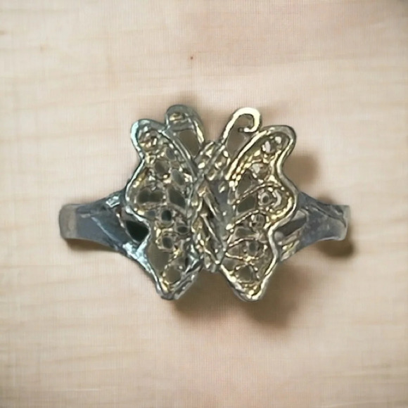 Sterling Silver Diamond-Cut Butterfly Ring - Picture 8 of 8
